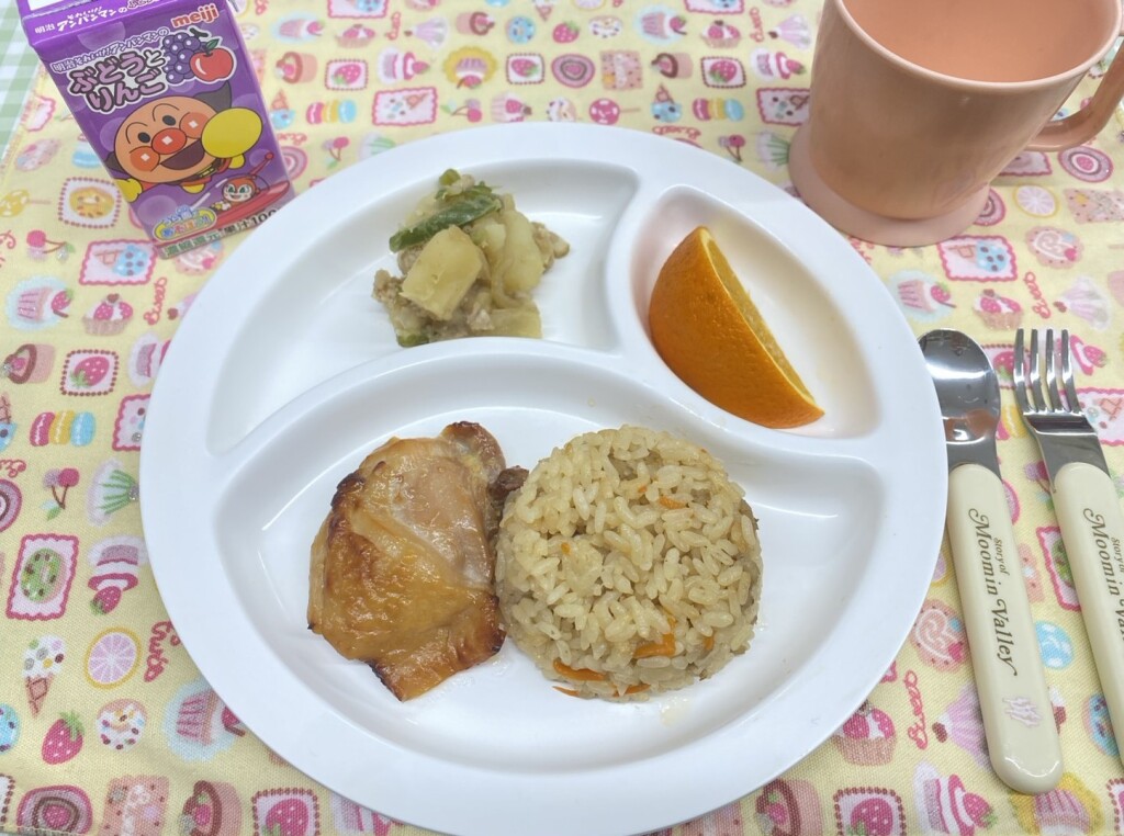 給食
