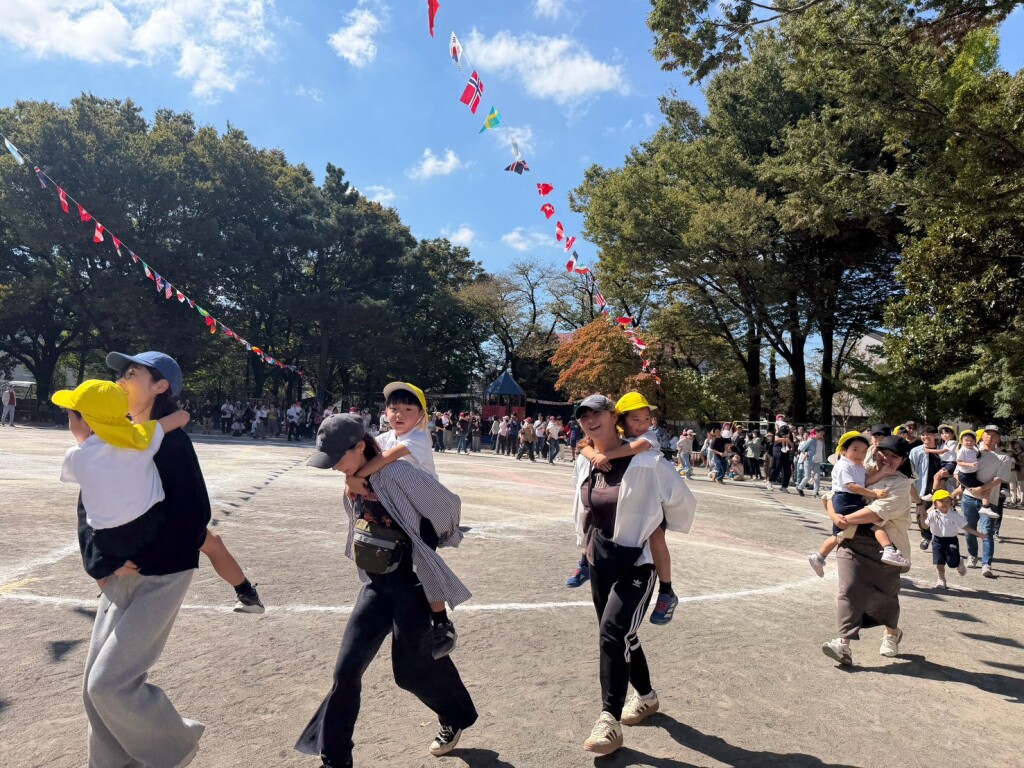 11.玉入れ(年中親子)(5)